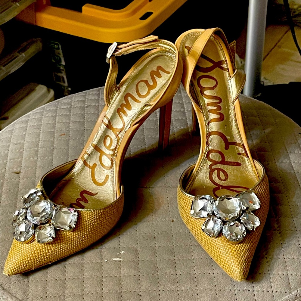 Sam Edelman straw textured jeweled sling back heels. Gently used
